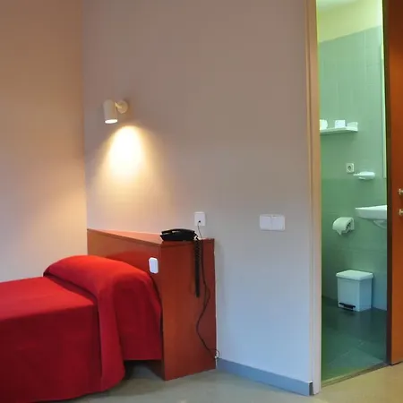 Residencia D'investigadors Auberge de jeunesse *